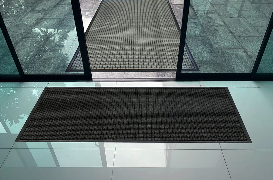 WaterHog® Mat 3' x 5' (35" x 58") Black Smoke, #Distribution Plus